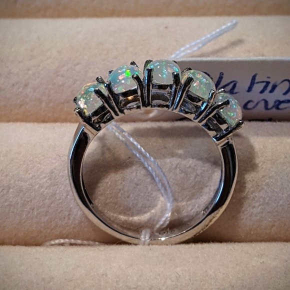 Ethiopian Welo Opal 5-Stone Ring - Picture 4 of 5